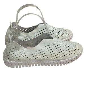 Ilse Jacobsen Tulip 139 Perforated Slip On Sneaker SZ 10 Mint Green